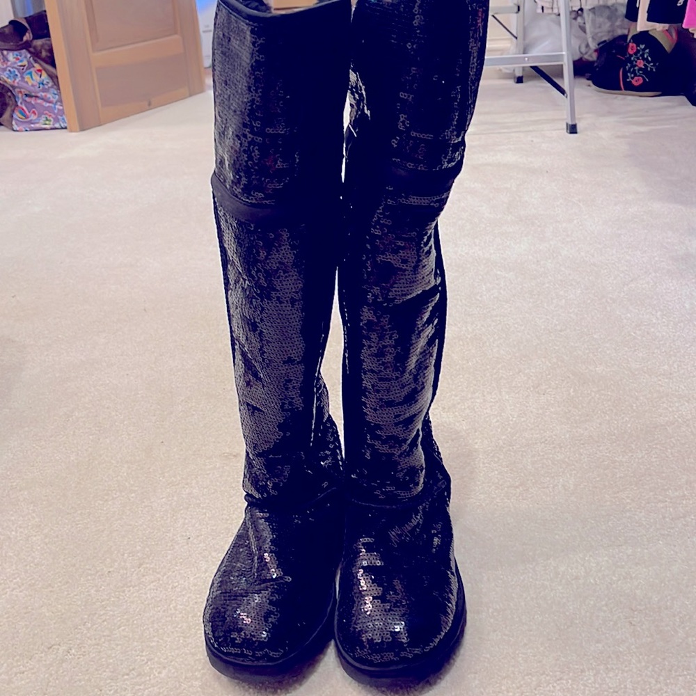Tall boot